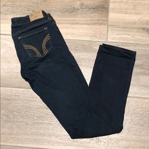 Hollister jeans size 3 R